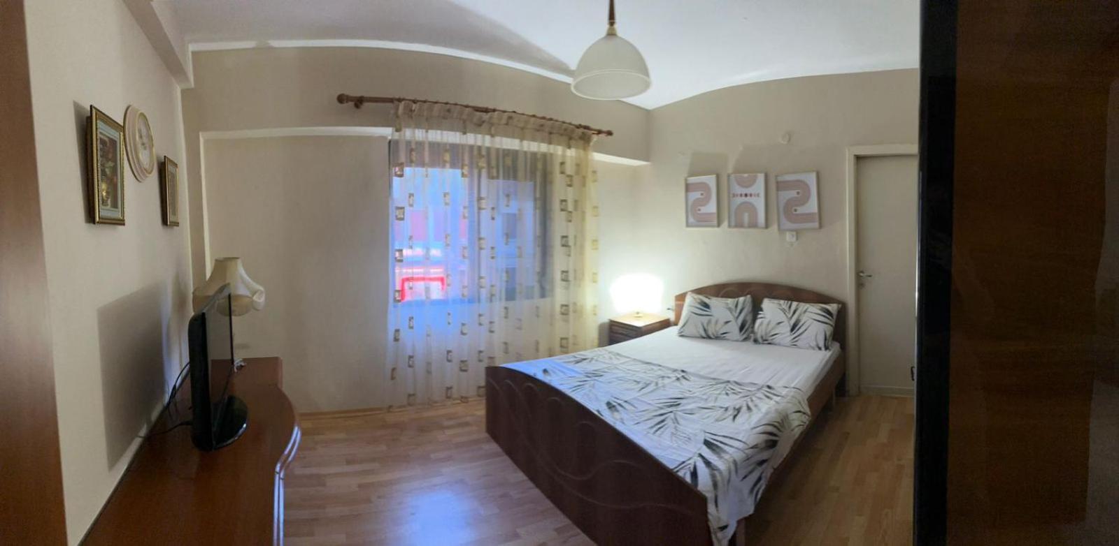 City Center Apartment Durrës Esterno foto